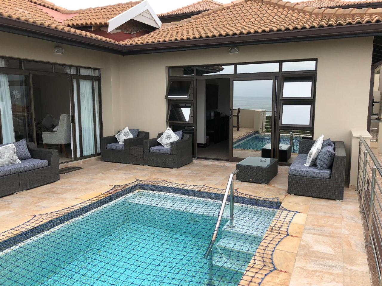 Coral Beach Bed & Breakfast อีสต์ลอนดอน ภายนอก รูปภาพ